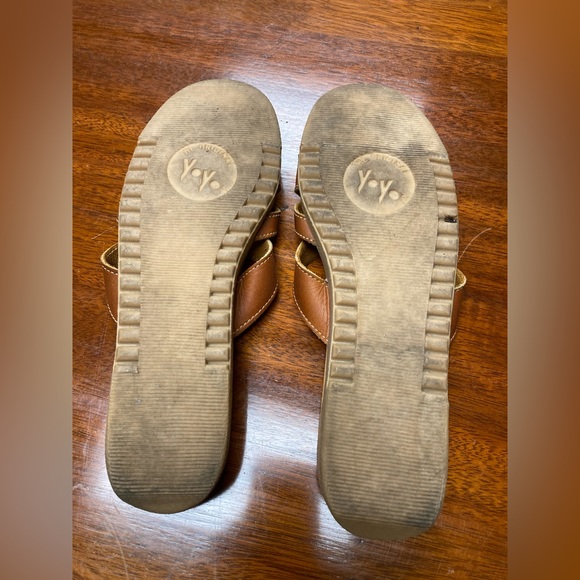 Super rare, vintage Fanfare YoYo’s brown leather thong sandal from the 70’s - Picture 12 of 16